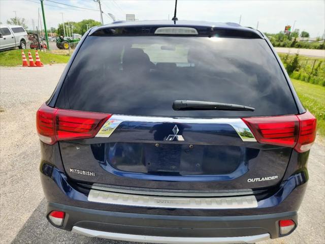 2016 Mitsubishi Outlander SE