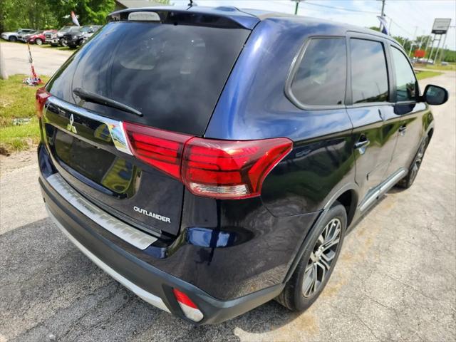 2016 Mitsubishi Outlander SE
