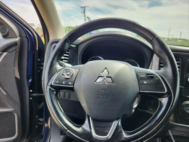 2016 Mitsubishi Outlander SE