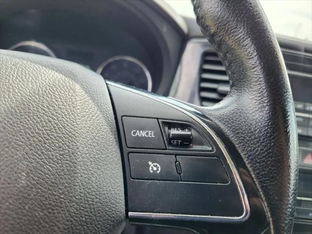 2016 Mitsubishi Outlander SE