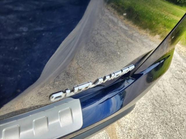 2016 Mitsubishi Outlander SE