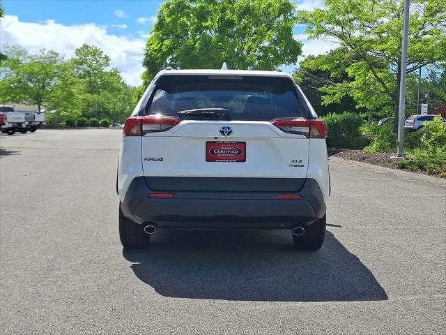 2021 Toyota RAV4 Hybrid XLE