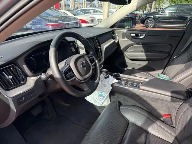 2021 Volvo XC60 T5 Inscription