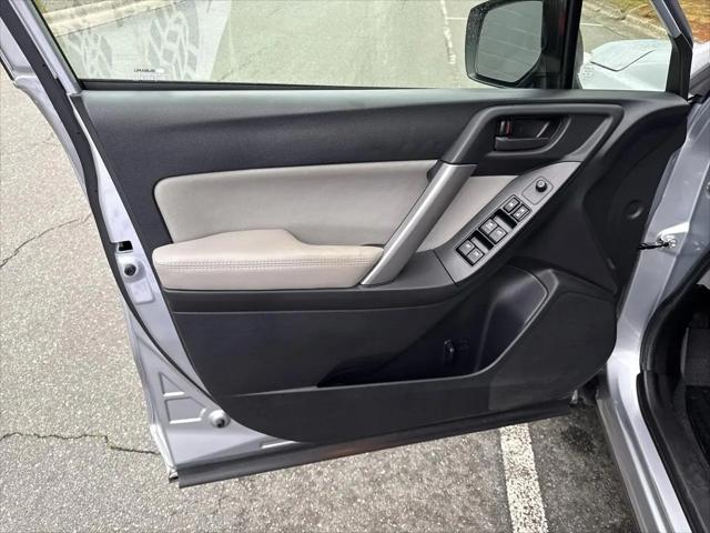 2016 Subaru Forester 2.5i
