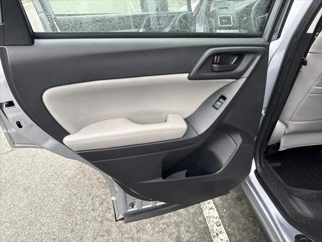 2016 Subaru Forester 2.5i