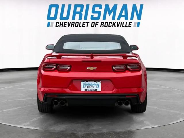2024 Chevrolet Camaro RWD Convertible 2LT