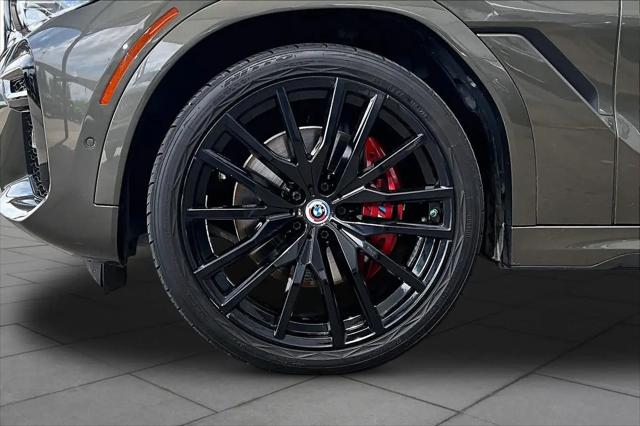 2023 BMW X6 xDrive40i