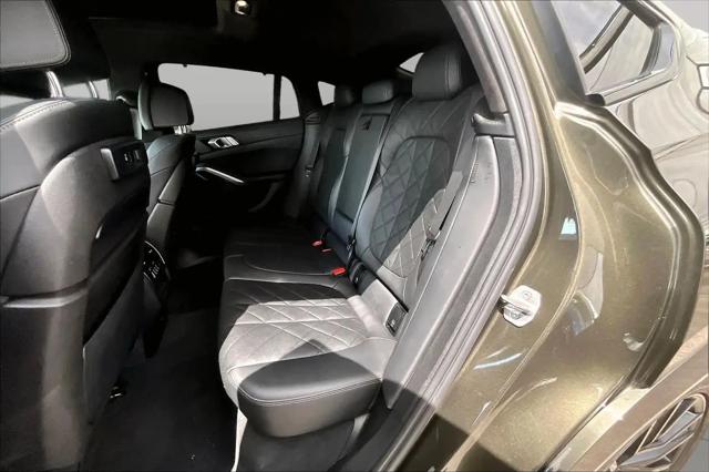 2023 BMW X6 xDrive40i