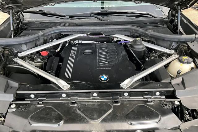 2023 BMW X6 xDrive40i