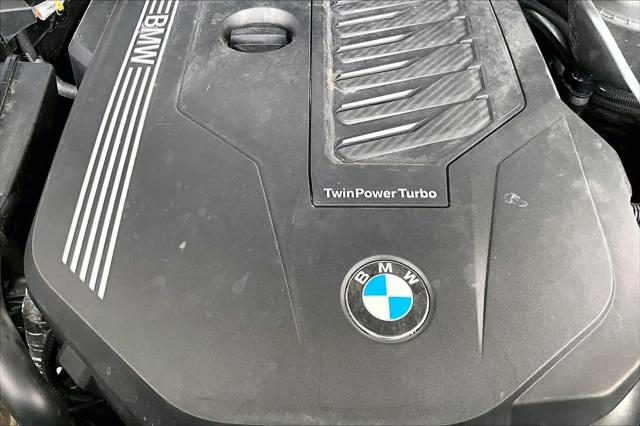 2023 BMW X6 xDrive40i