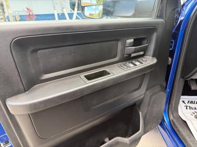 2019 Ram 1500 Classic Express Quad Cab 4x4 6'4" Box