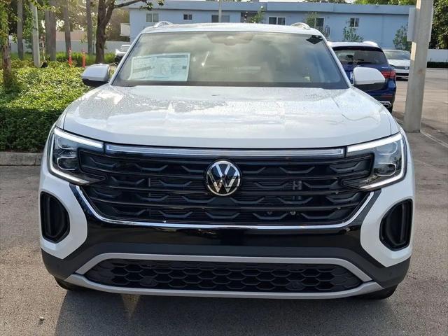 2026 Volkswagen Atlas Cross Sport SE with Technology