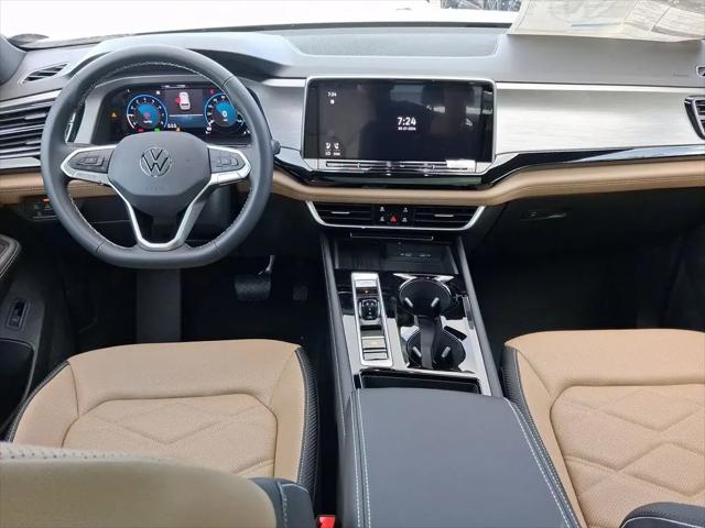 2026 Volkswagen Atlas Cross Sport SE with Technology
