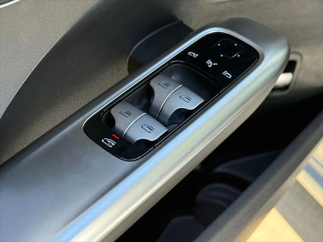2026 Mercedes-Benz C-CLASS C 300 C 300