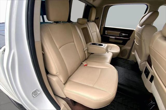2017 Ram 1500 Laramie Crew Cab 4x4 5'7" Box