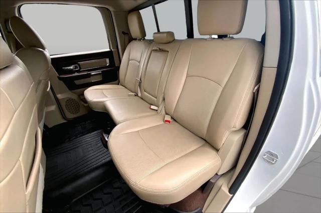 2017 Ram 1500 Laramie Crew Cab 4x4 5'7" Box