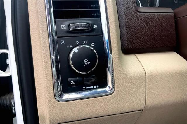 2017 Ram 1500 Laramie Crew Cab 4x4 5'7" Box