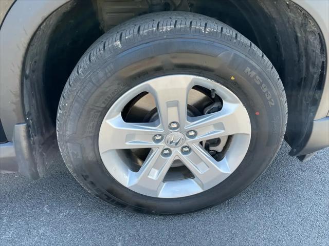 2023 Honda Pilot AWD LX
