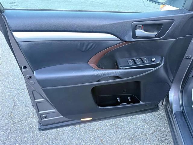 2014 Toyota Highlander XLE V6