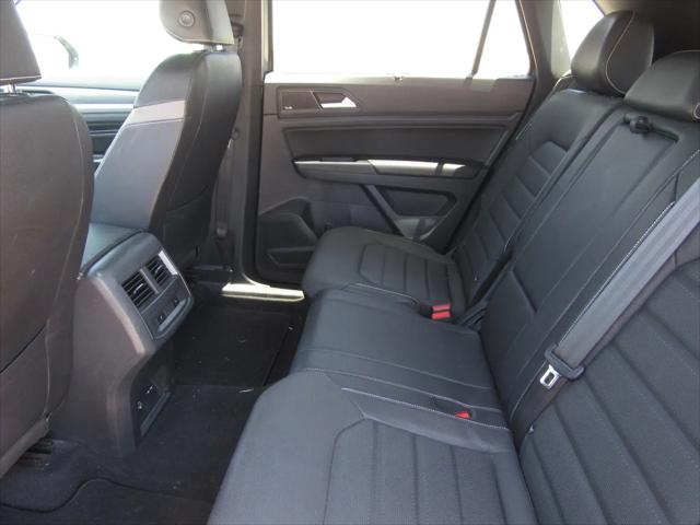 2020 Volkswagen Atlas Cross Sport 3.6L V6 SEL Premium