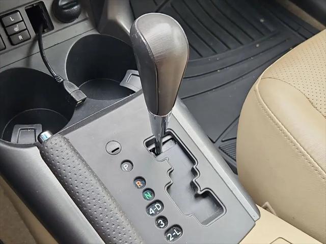 2011 Toyota RAV4 Limited V6