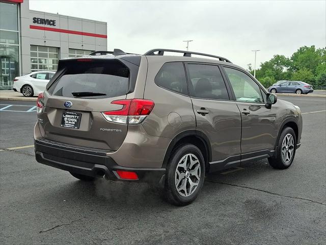 2024 Subaru Forester Premium