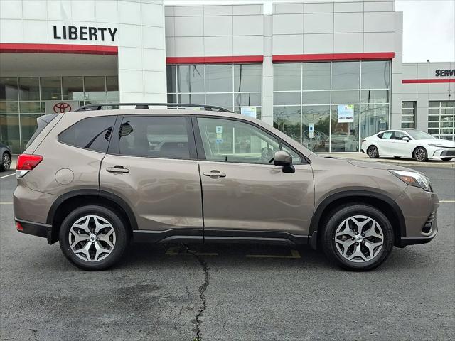 2024 Subaru Forester Premium