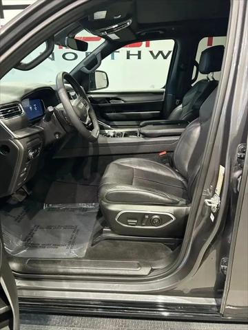 2024 Jeep Wagoneer Series II Carbide