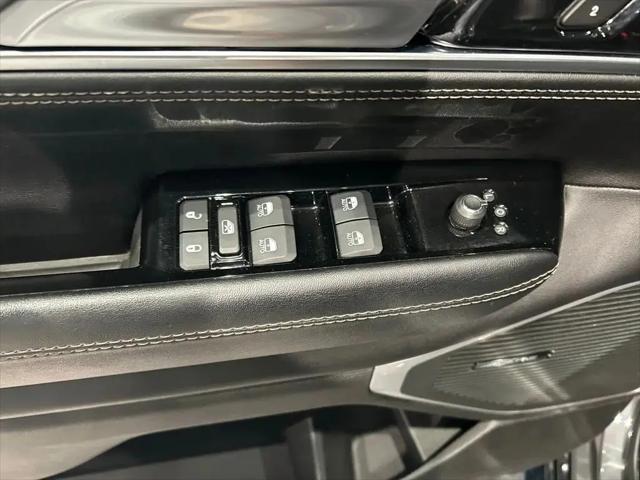 2024 Jeep Wagoneer Series II Carbide