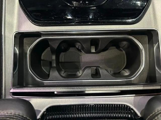 2024 Jeep Wagoneer Series II Carbide