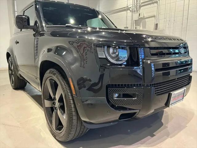 2024 Land Rover Defender 90 P525 V8