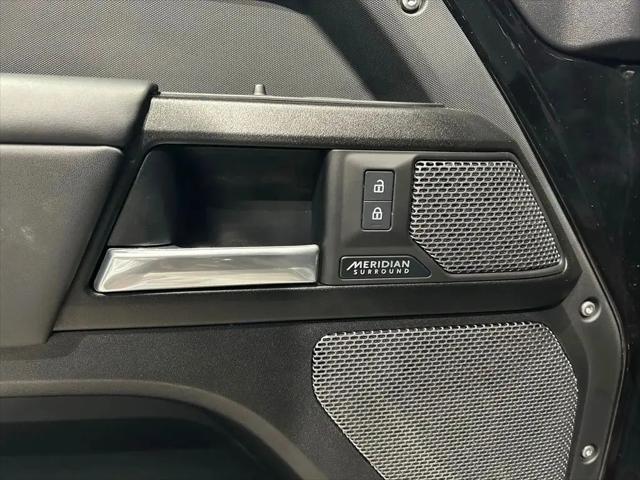 2024 Land Rover Defender 90 P525 V8