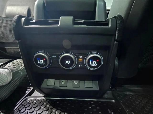 2024 Land Rover Defender 90 P525 V8