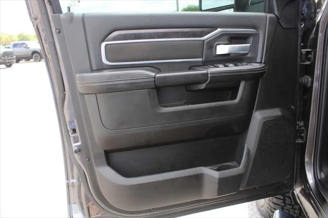 2024 Ram 3500 Big Horn Crew Cab 4x4 8' Box