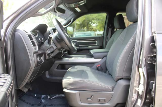 2024 Ram 3500 Big Horn Crew Cab 4x4 8' Box