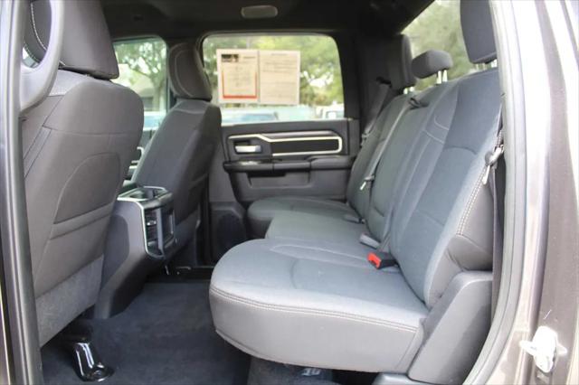 2024 Ram 3500 Big Horn Crew Cab 4x4 8' Box
