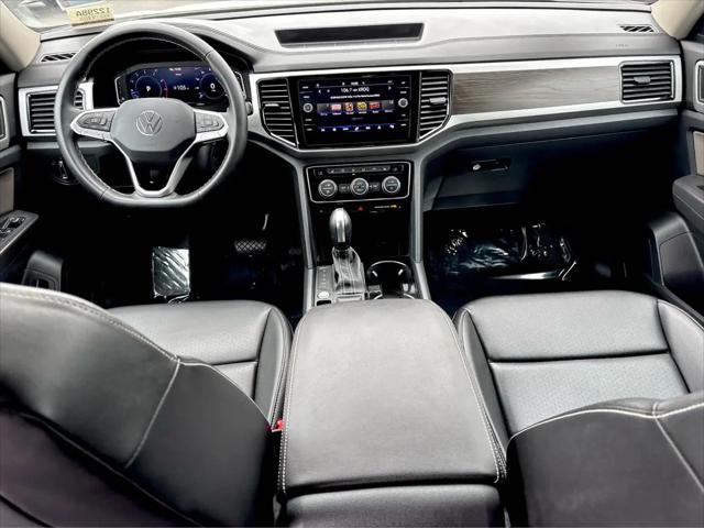 2023 Volkswagen Atlas 3.6L V6 SE w/Technology