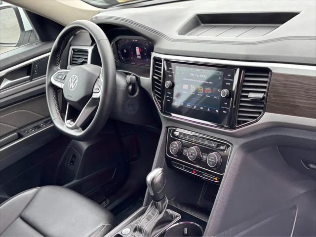 2023 Volkswagen Atlas 3.6L V6 SE w/Technology