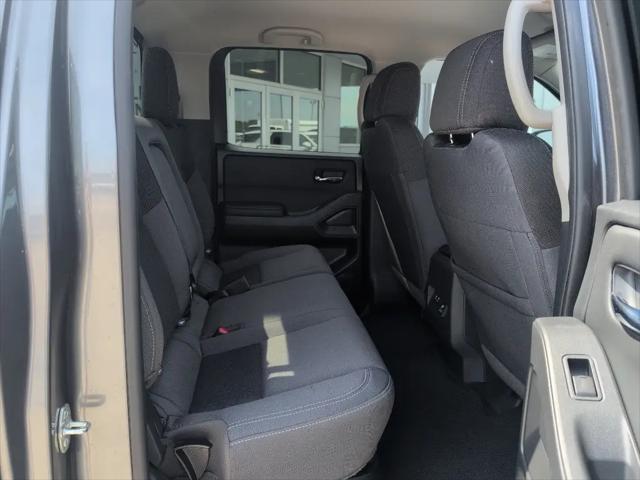 2025 Nissan Frontier Crew Cab SV 4x2