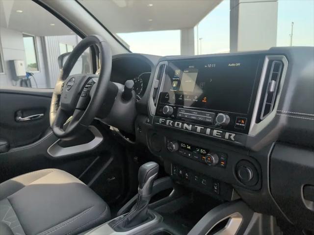 2025 Nissan Frontier Crew Cab SV 4x2