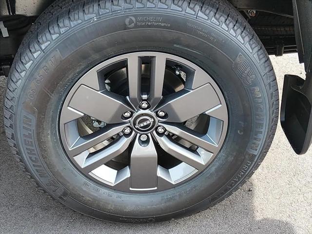 2026 Nissan Frontier Crew Cab SV 4x2