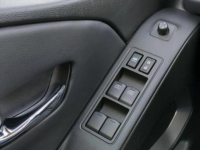 2026 Nissan Frontier Crew Cab SV 4x2
