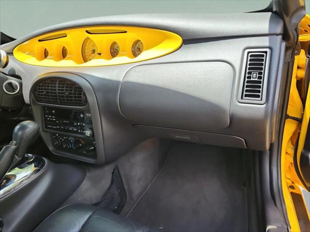 2000 Plymouth Prowler Base