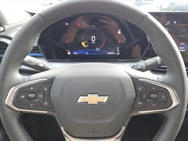 2025 Chevrolet Trax FWD LT