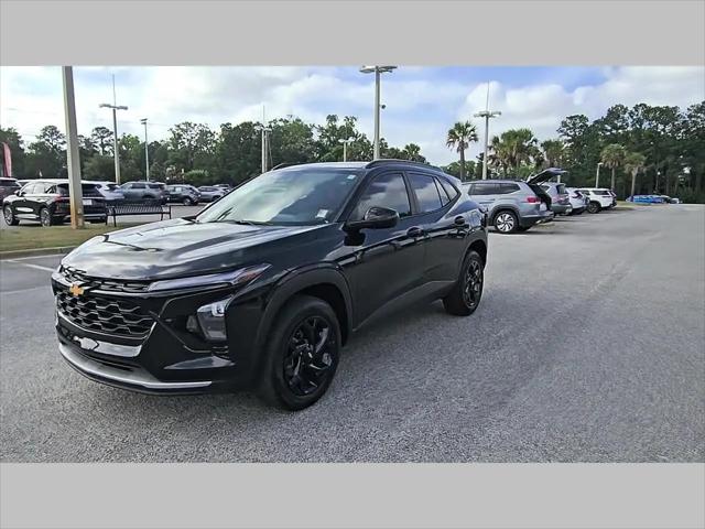 2025 Chevrolet Trax FWD LT