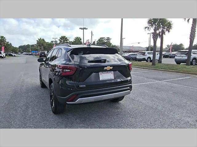 2025 Chevrolet Trax FWD LT