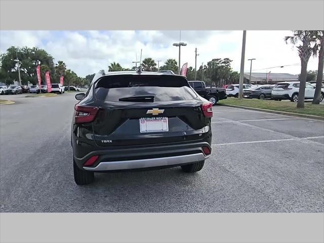 2025 Chevrolet Trax FWD LT