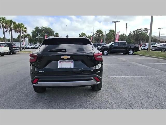 2025 Chevrolet Trax FWD LT