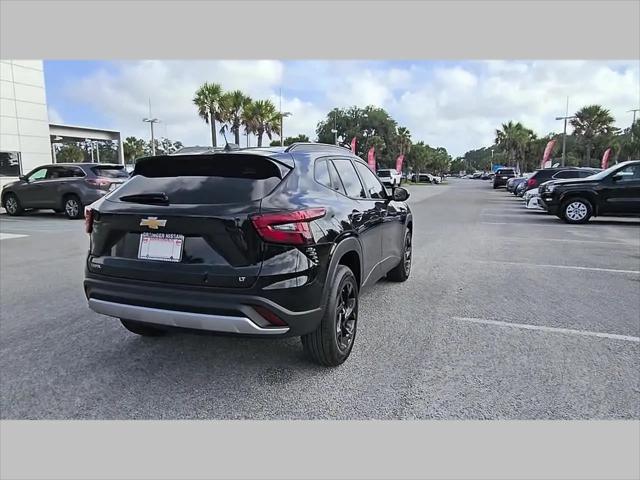 2025 Chevrolet Trax FWD LT
