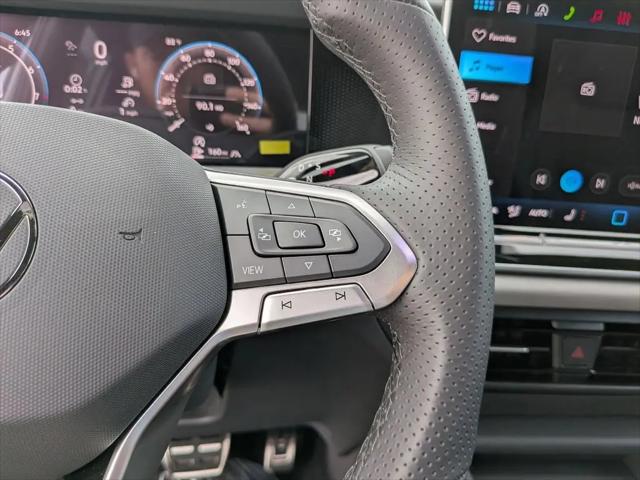 2026 Volkswagen Tiguan SE R-Line Black